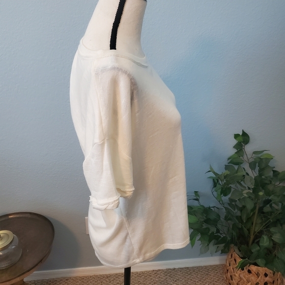 BKE short sleeved tee shirt open back slub knit, size small - Picture 4 of 12